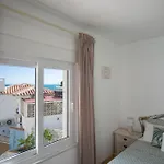 Private Beach Villa For 6 With Seaview, Pool & Terrace