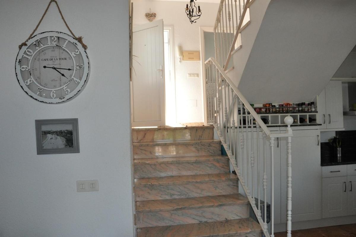 Villa Private For 6 With Seaview, Pool & Terrace *